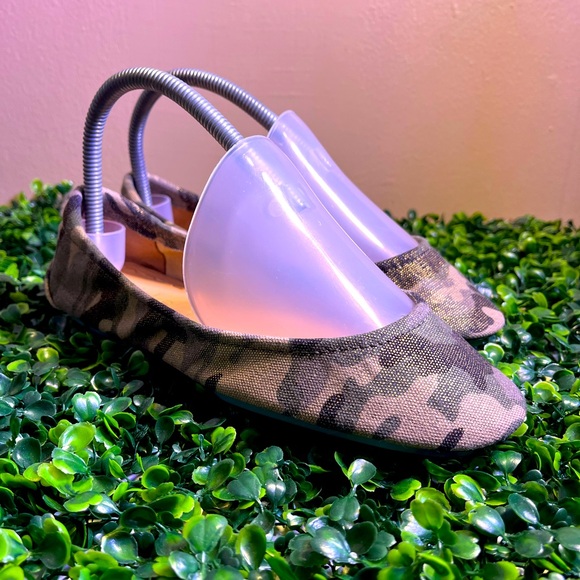Tieks Shoes - 🔥 TIEKS BY GAVRIELI CAMO BALLET FLATS WOMENS SIZE 7